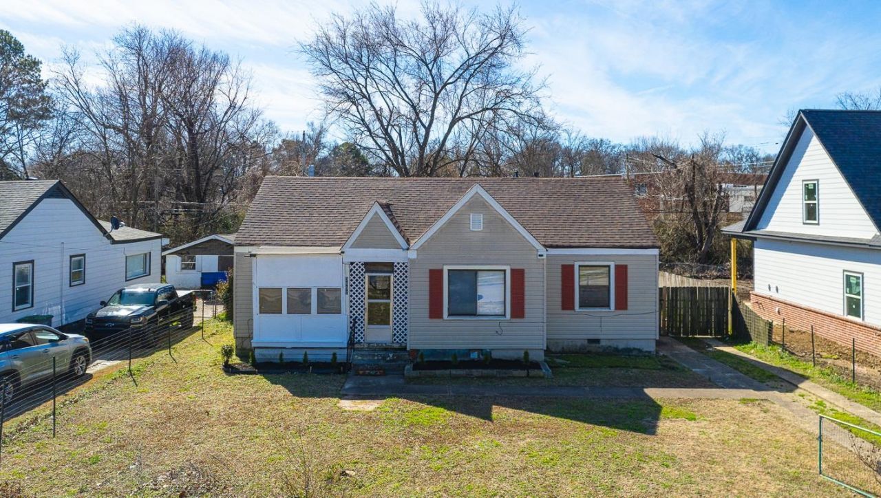 3807 Guernsey Dr, Memphis, TN 38122 Main Photo