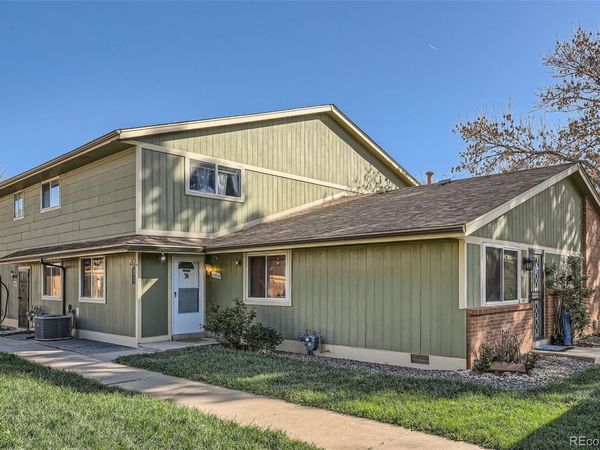 1165 S Fairplay Circle, Unit B, Aurora, CO 80012