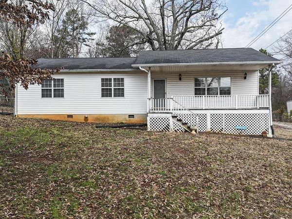 6435 Plantation Drive, Chattanooga, TN 37416