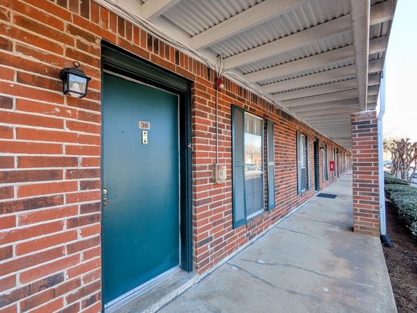 900 Mountain Creek Road, Chattanooga, TN 37405