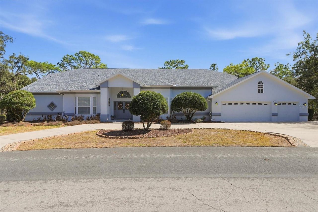 16 Drypetes Court E, Homosassa, FL 34446 Photo