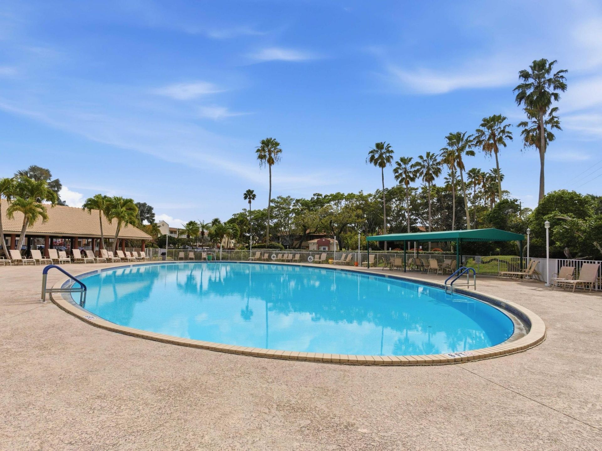 7292 S Devon Drive, Unit 302, Tamarac, FL 33321 Photo