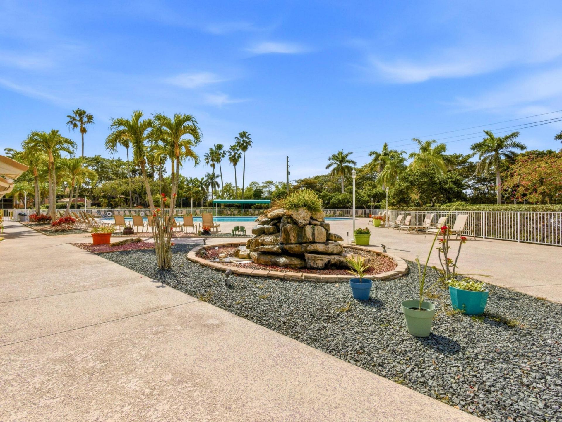 7292 S Devon Drive, Unit 302, Tamarac, FL 33321 Photo