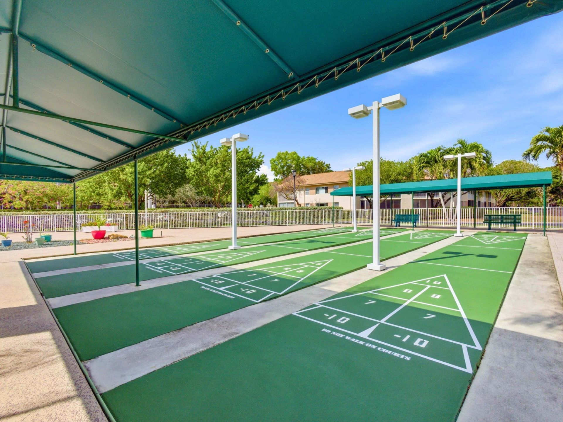 7292 S Devon Drive, Unit 302, Tamarac, FL 33321 Photo