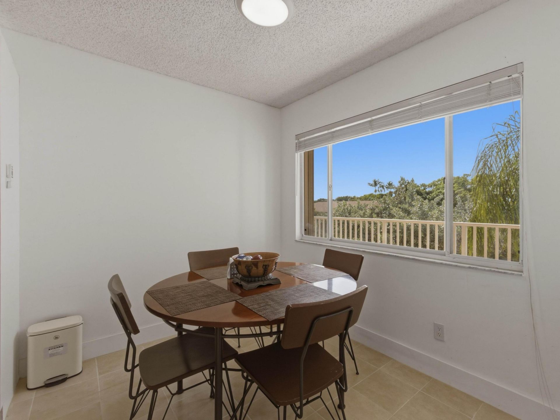 7292 S Devon Drive, Unit 302, Tamarac, FL 33321 Photo