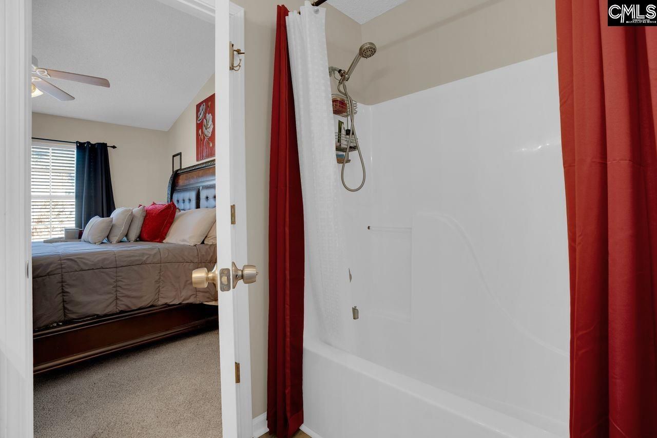 103 Spring Lake Drive Photo 13