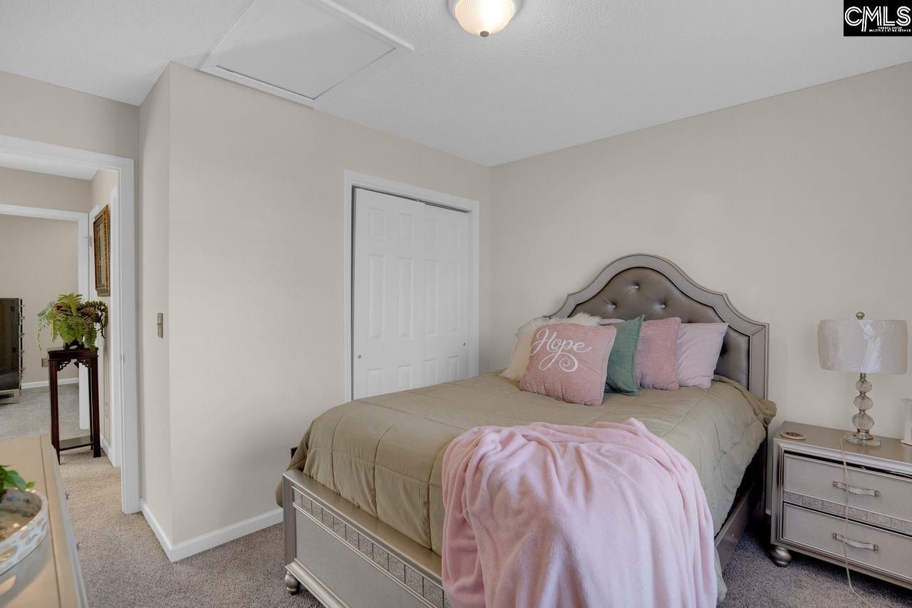 103 Spring Lake Drive Photo 21