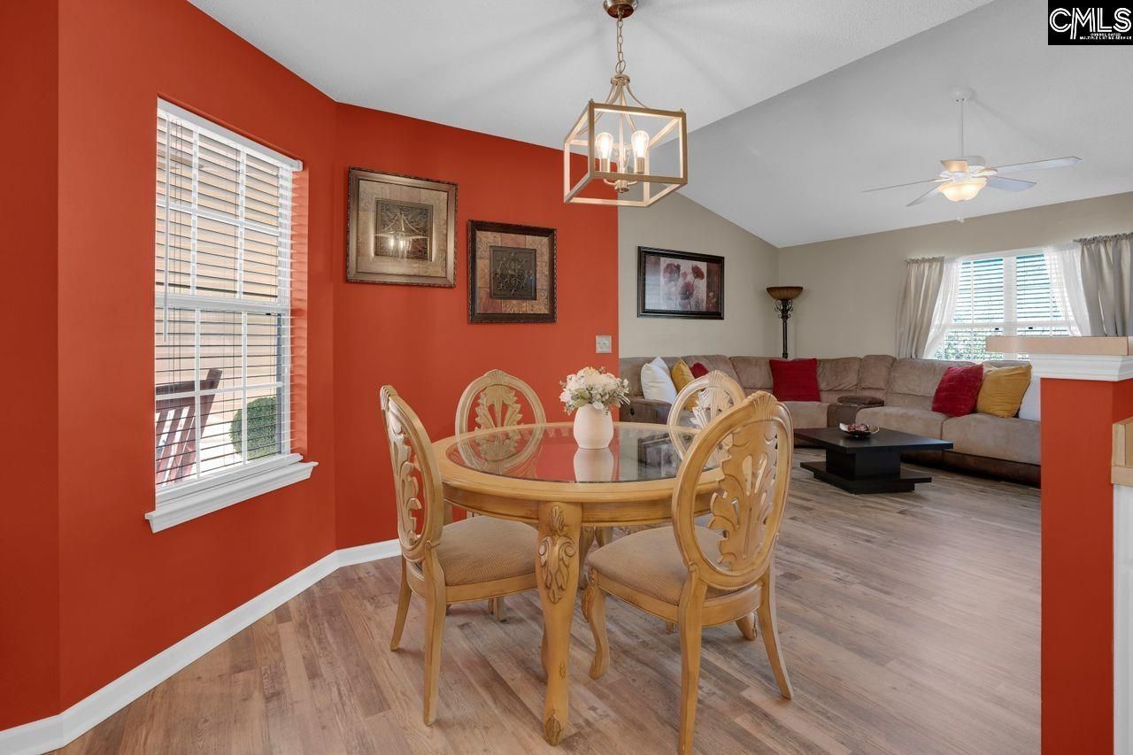 103 Spring Lake Drive Photo 8