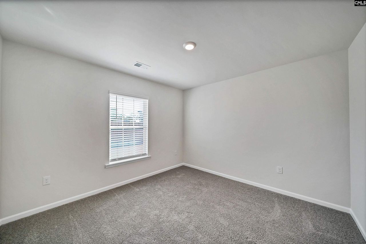 24 Maple Drive  Photo 15