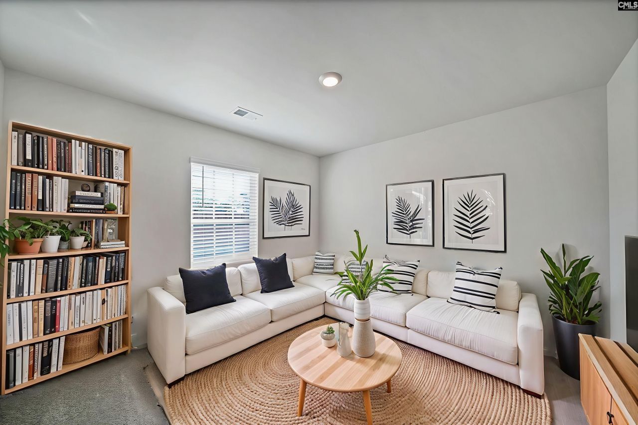 24 Maple Drive  Photo 17