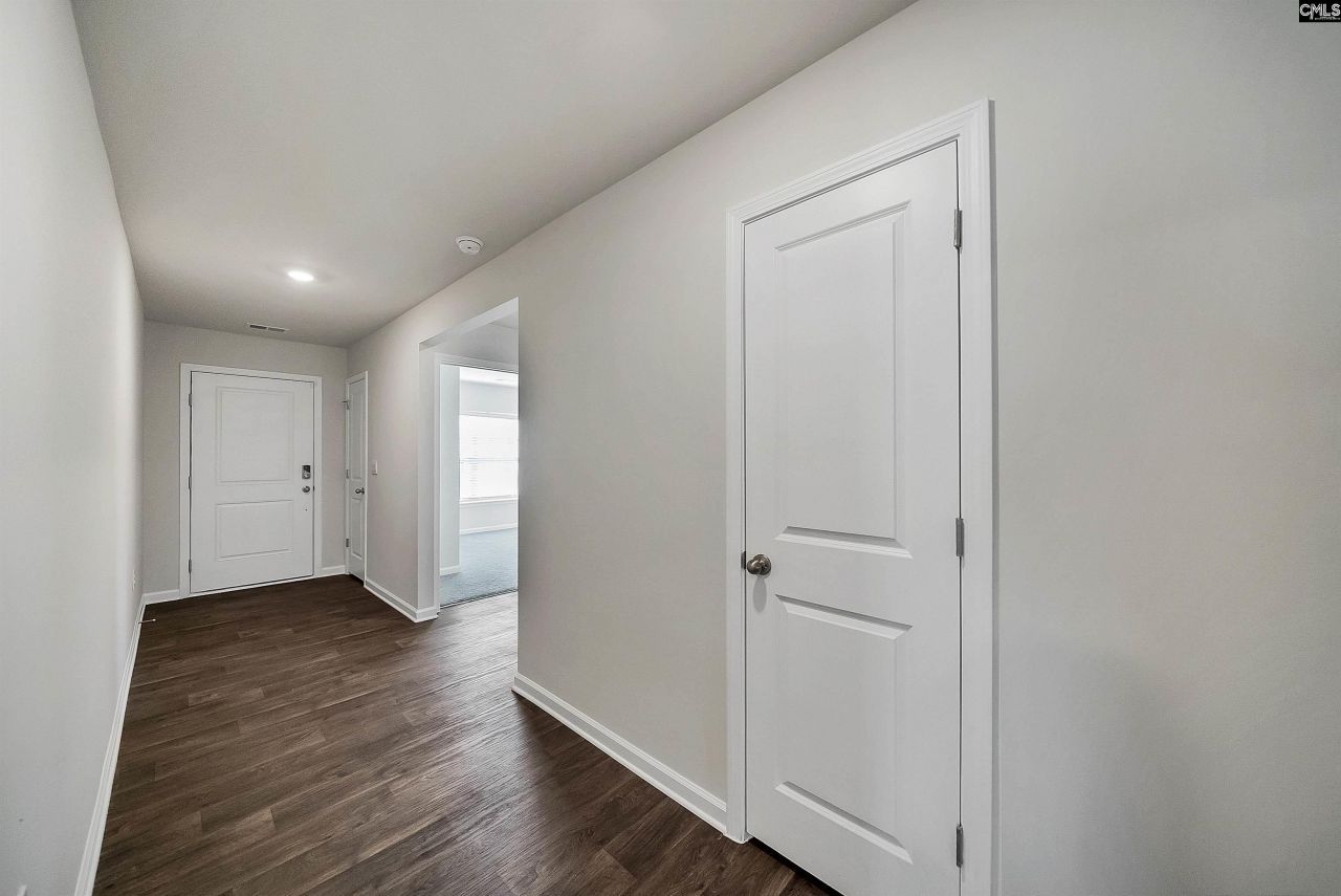 24 Maple Drive  Photo 4