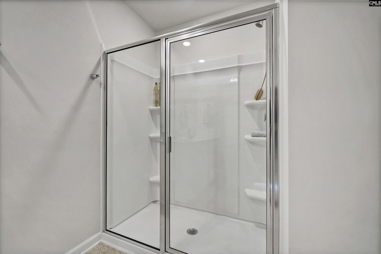 24 Maple Drive  Photo 43