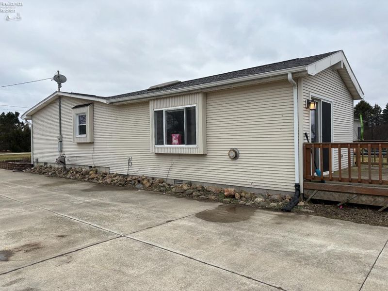 7430 County Road 67, Gibsonburg, OH 43431 Photo 2