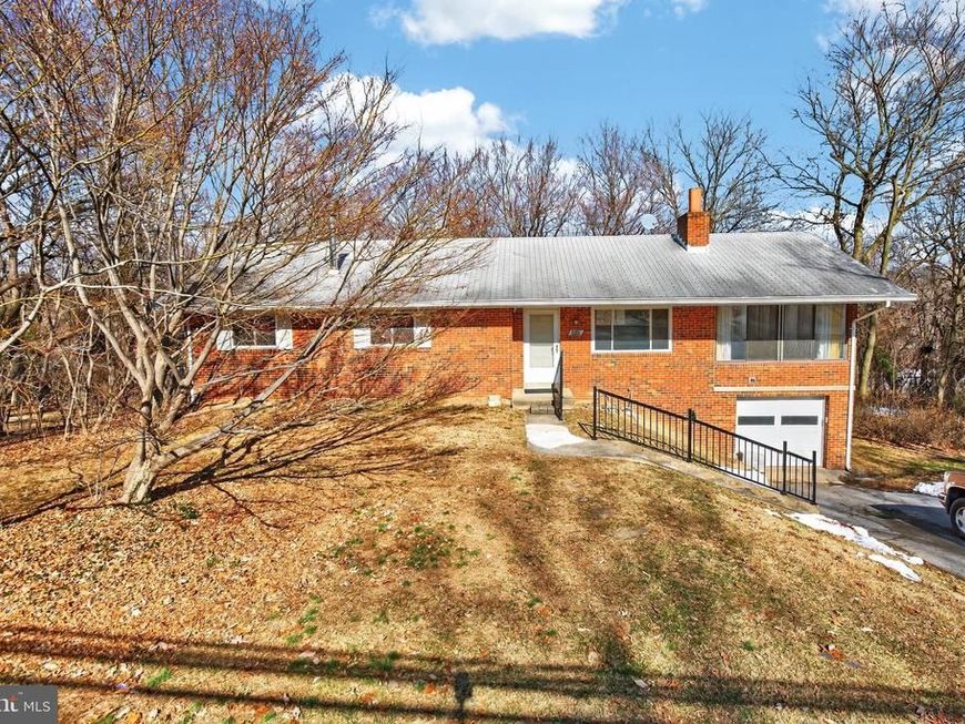 9805 Hawkins Creamery Road, Damascus, MD 20872 Main Photo