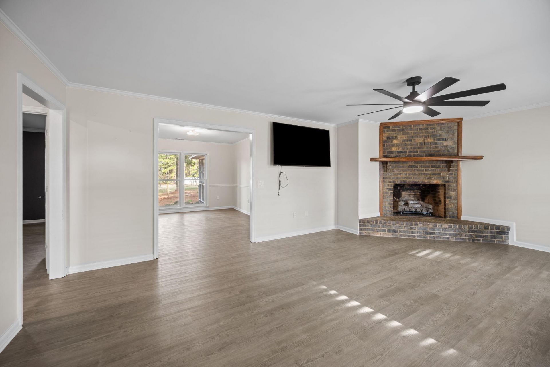477 Grooms Road Photo 10