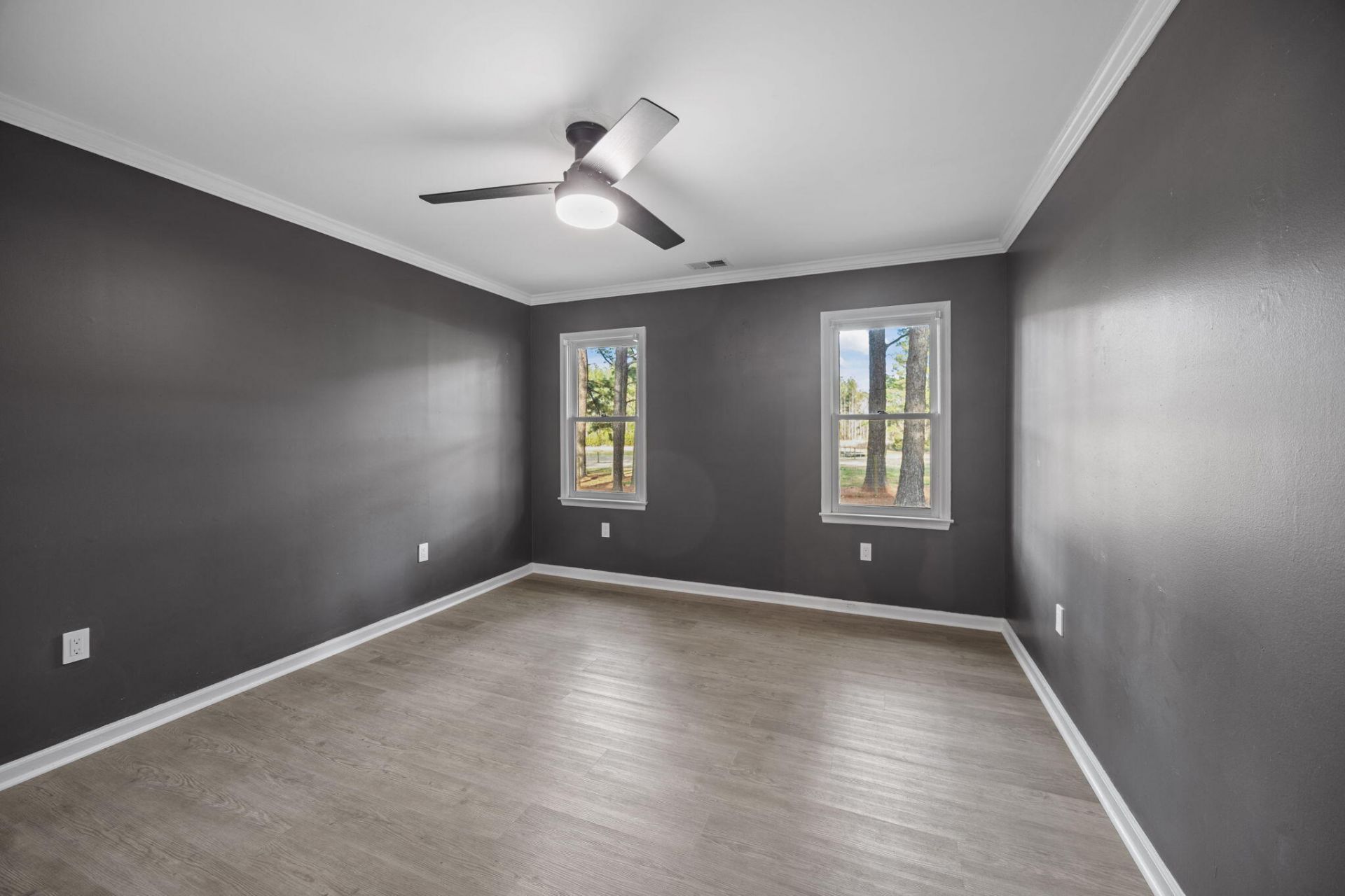 477 Grooms Road Photo 14
