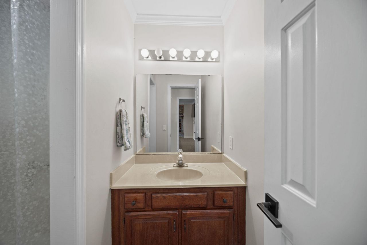 477 Grooms Road Photo 15