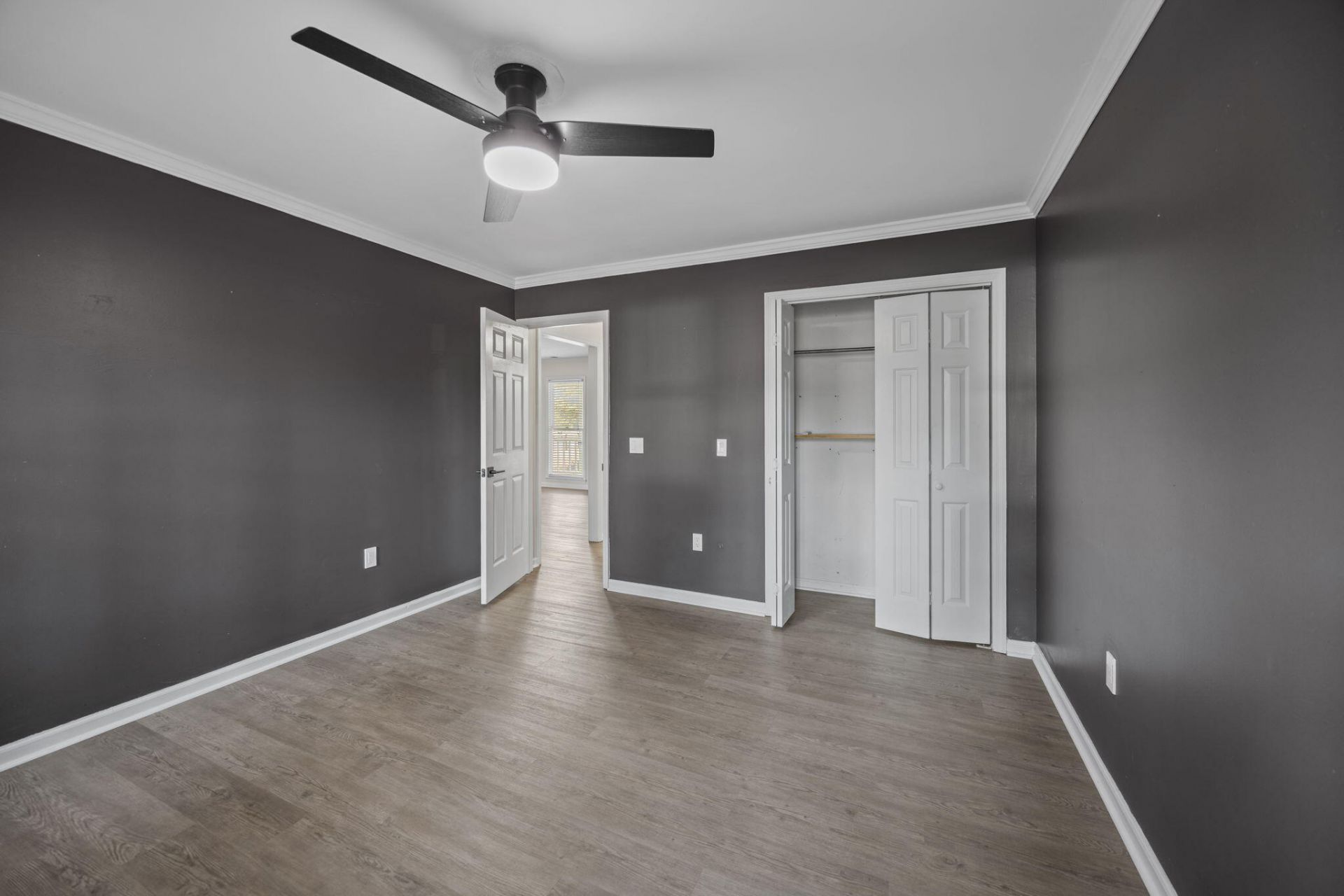 477 Grooms Road Photo 16