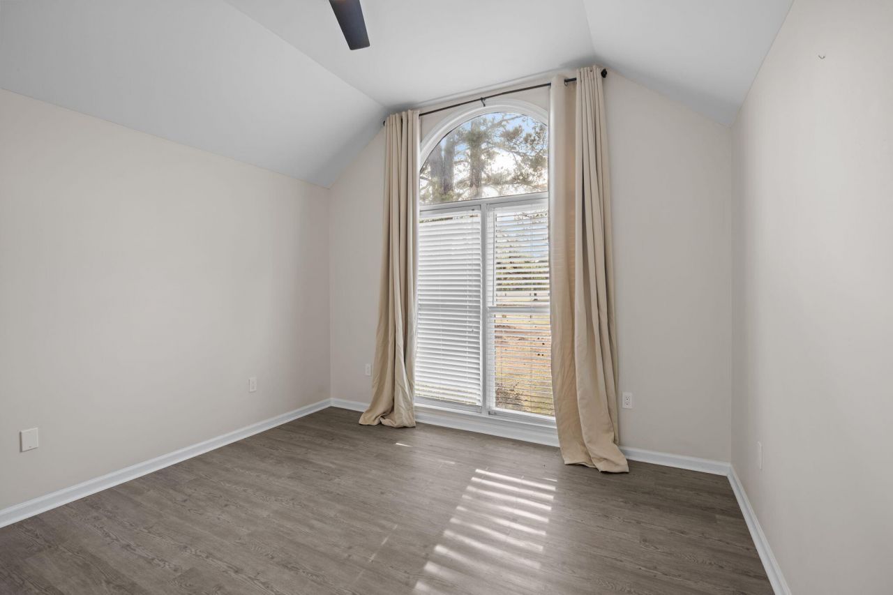 477 Grooms Road Photo 20