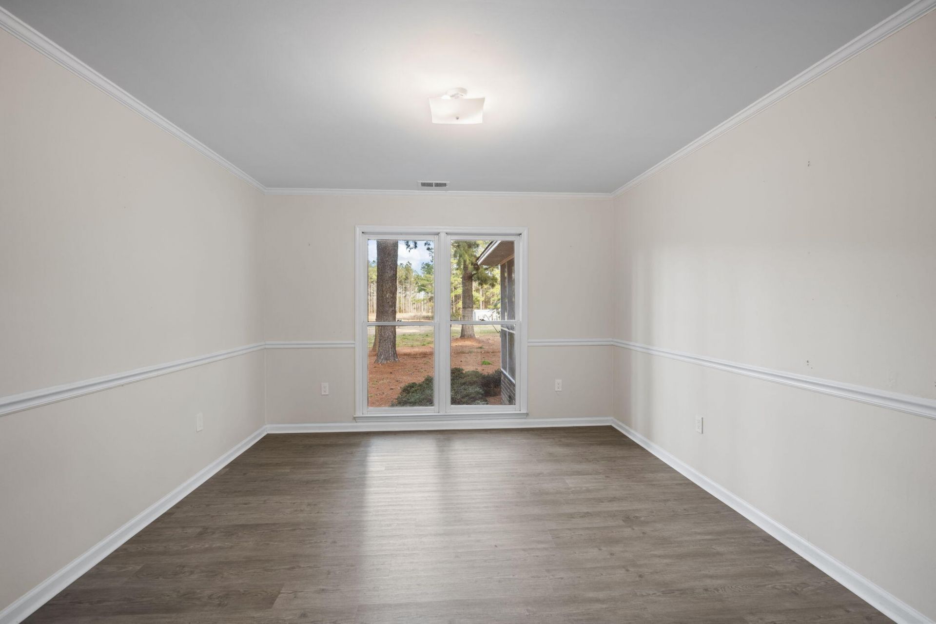 477 Grooms Road Photo 23