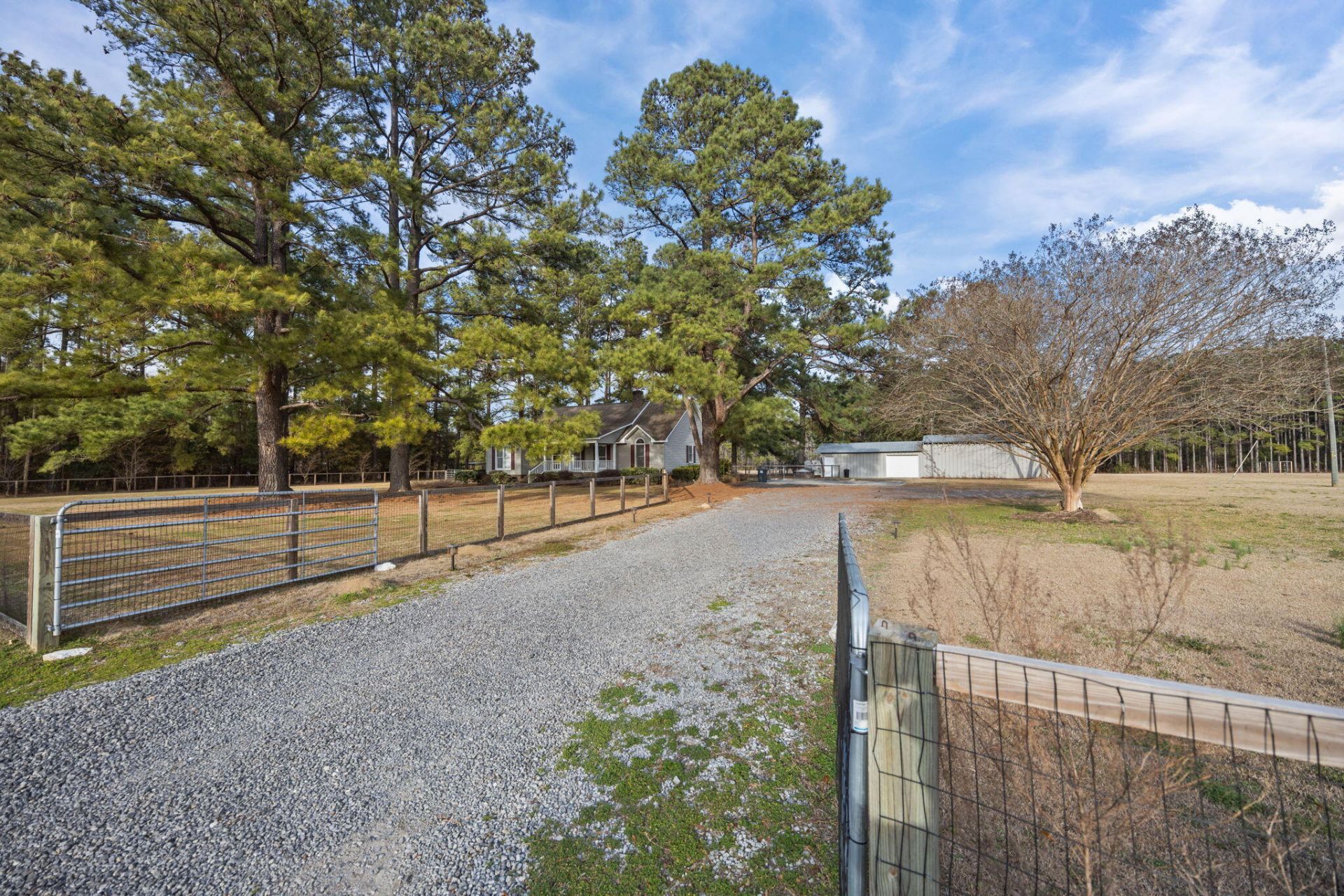 477 Grooms Road Photo 32