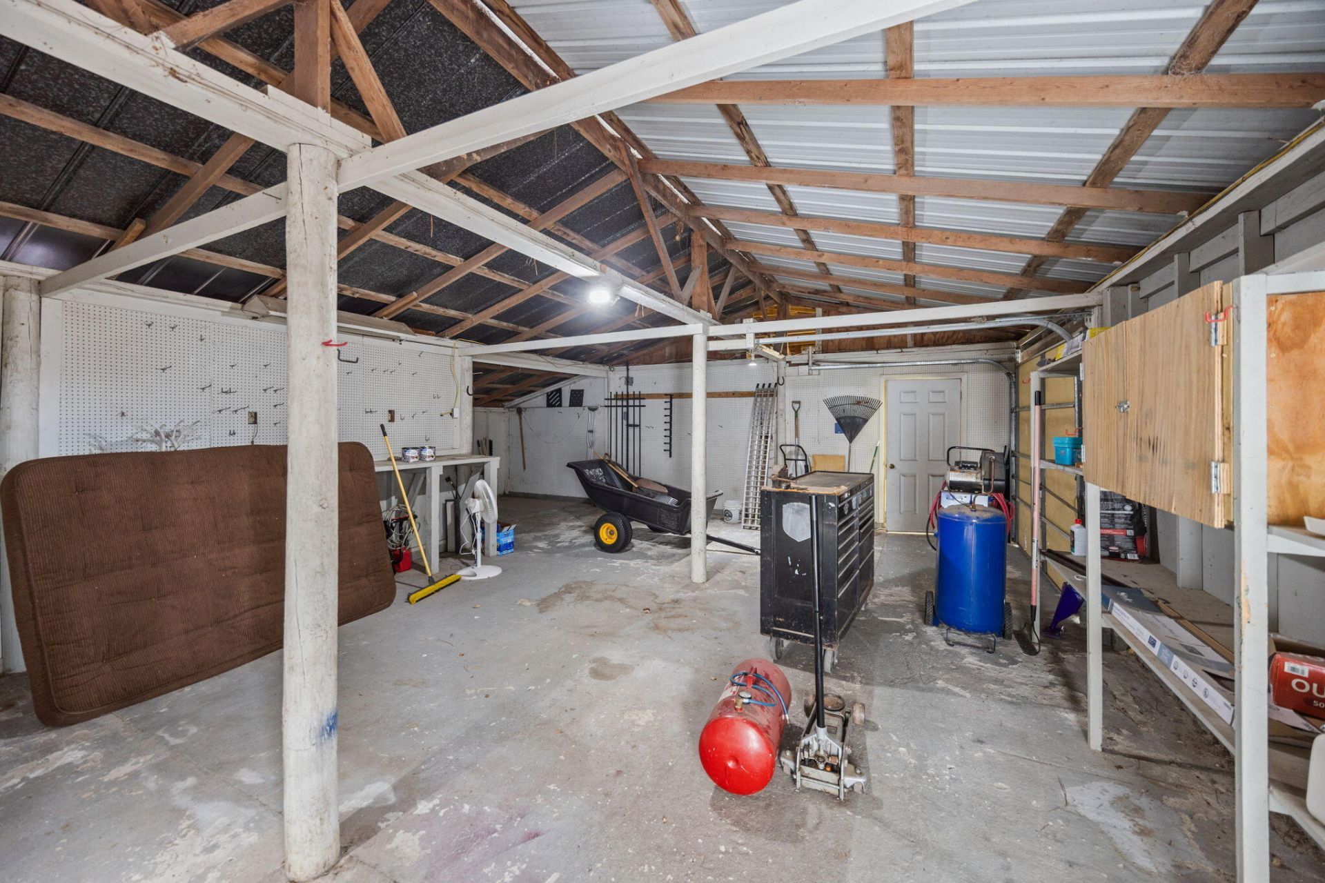 477 Grooms Road Photo 36