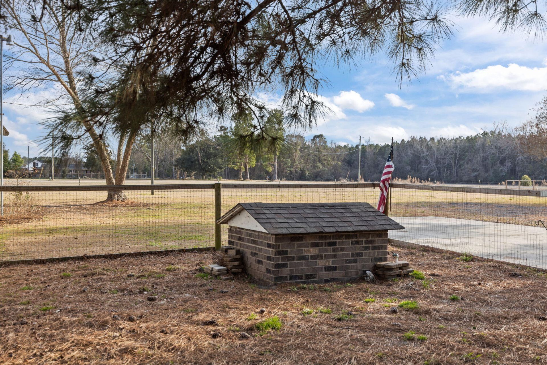 477 Grooms Road Photo 43