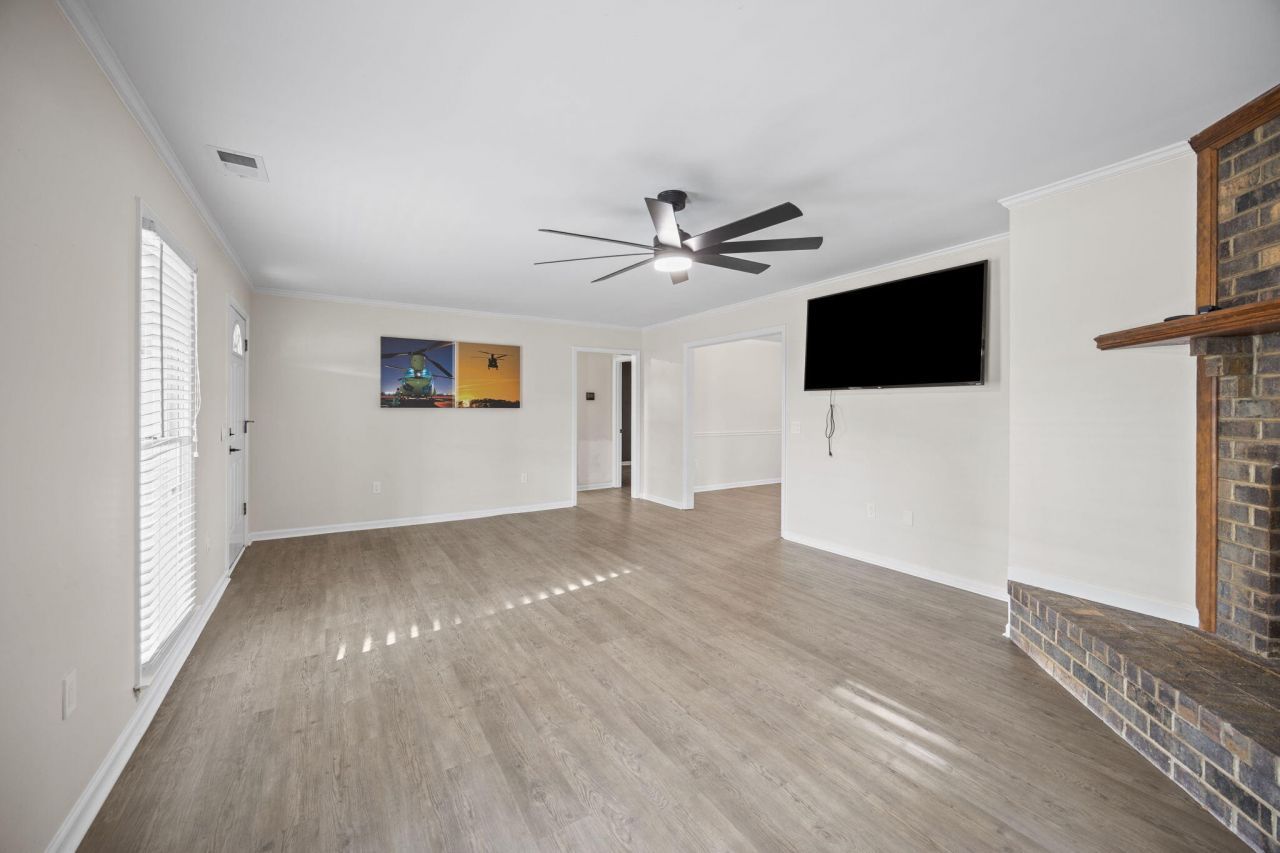 477 Grooms Road Photo 9