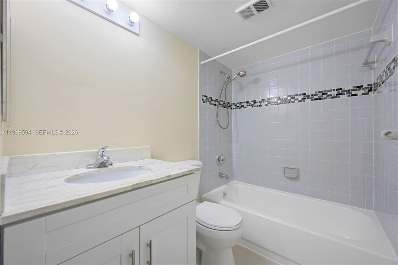 Please Call For Address, Unit 18-11, Hollywood, FL 33021 Photo