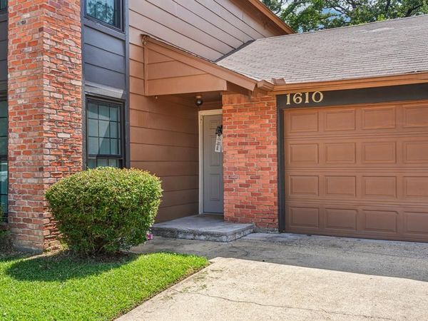 1610 Brentwood Drive, Irving, TX 75061