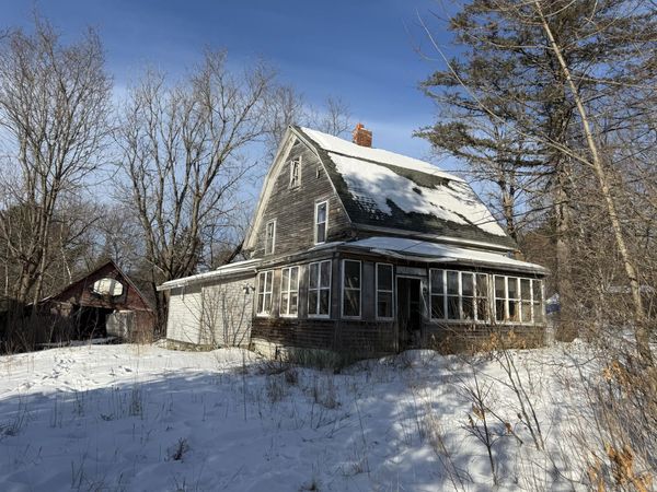 9 Daggett Street, Milo, ME 04463