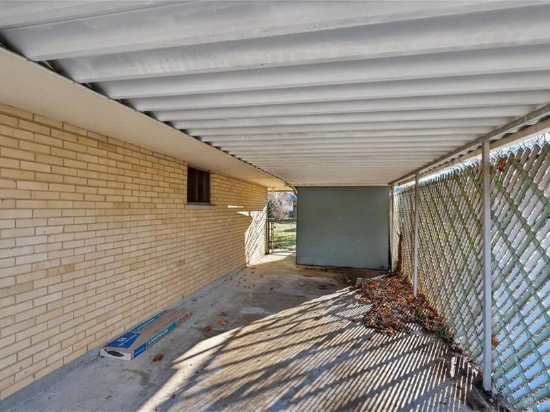 4792 Loxley Drive, West Carrollton, OH 45439 Photo 3