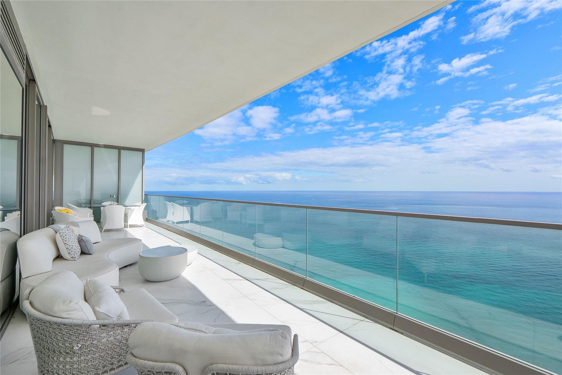 18975 Collins Avenue, Unit 3401, Sunny Isles Beach, FL 33160 Photo