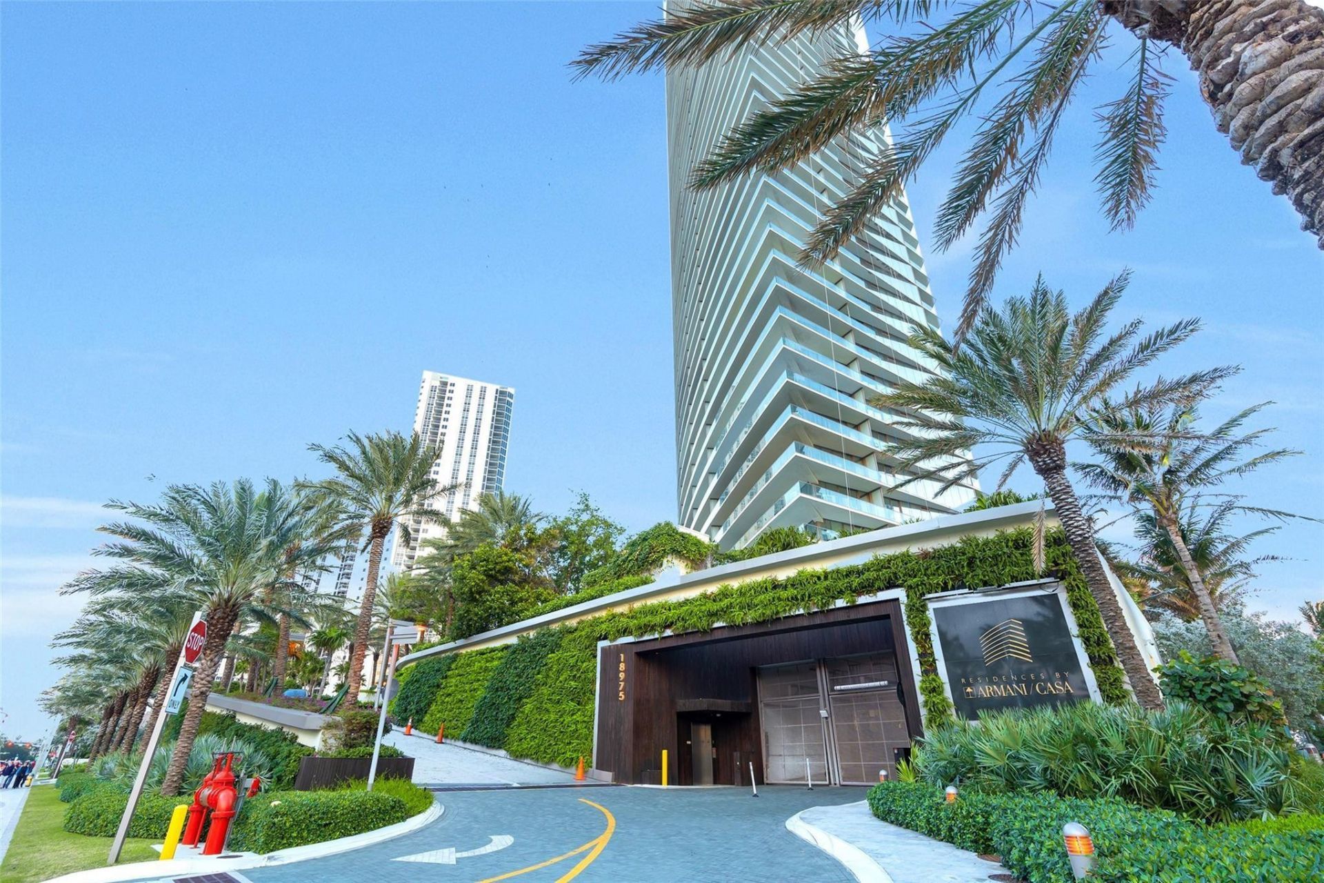 18975 Collins Avenue, Unit 3401, Sunny Isles Beach, FL 33160 Photo