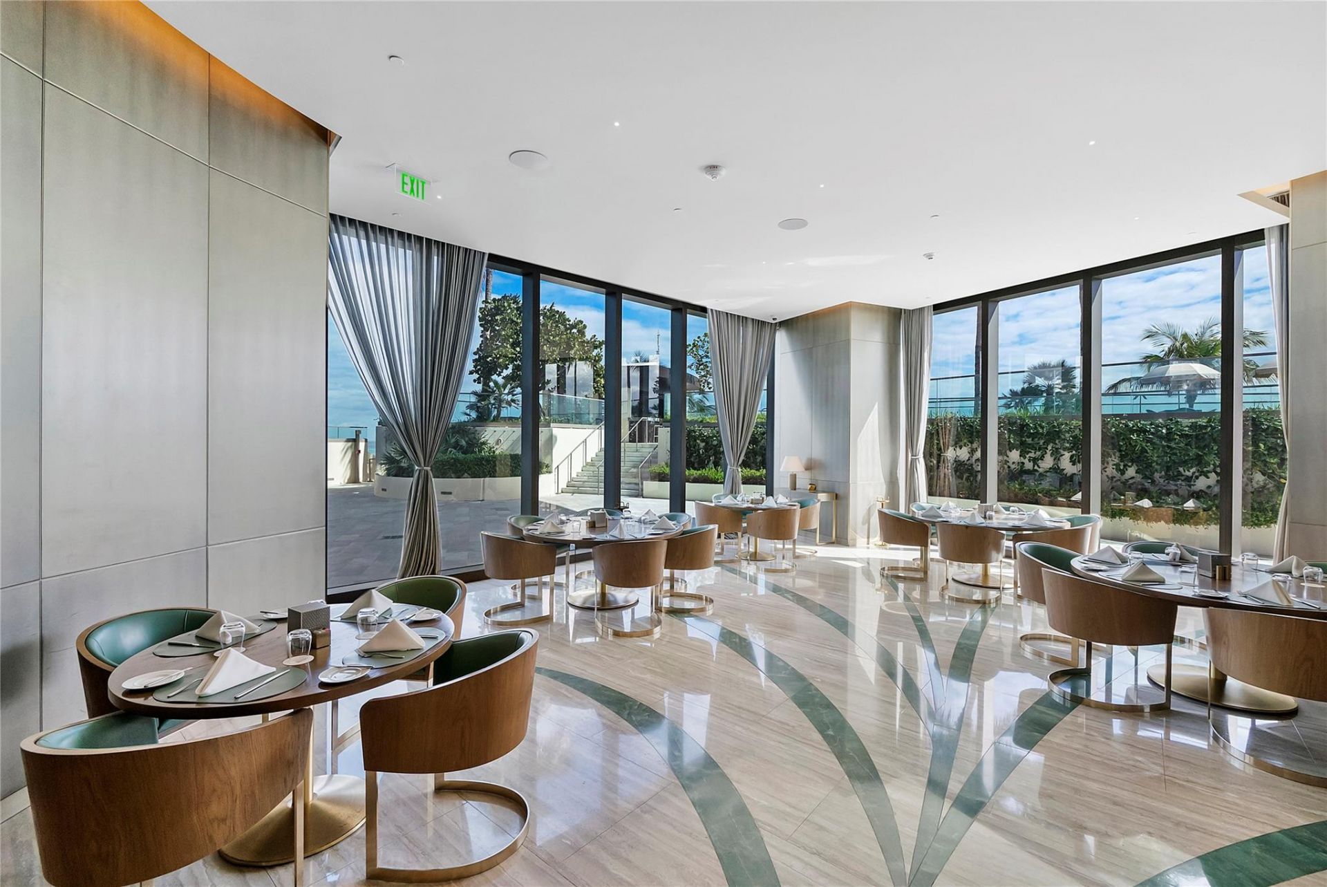 18975 Collins Avenue, Unit 3401, Sunny Isles Beach, FL 33160 Photo