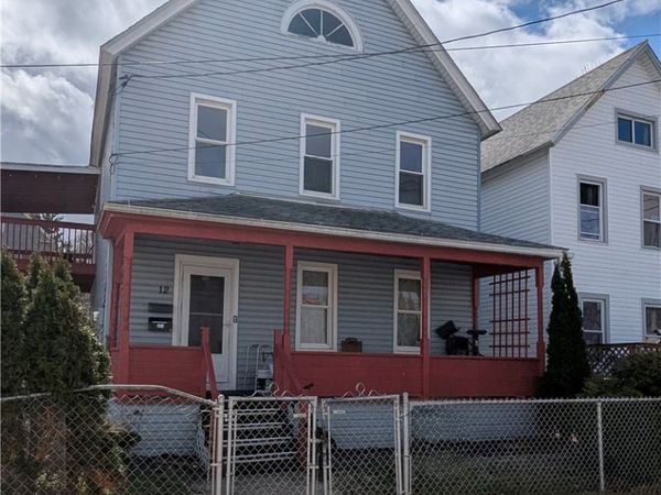 12 Ashley Place, Lockport, NY 14094