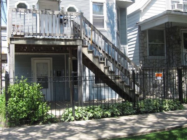 2332 W Eastwood Avenue, Unit 2, Chicago, IL 60625