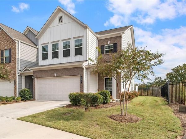 147 Madison Bend, Woodstock, GA 30188