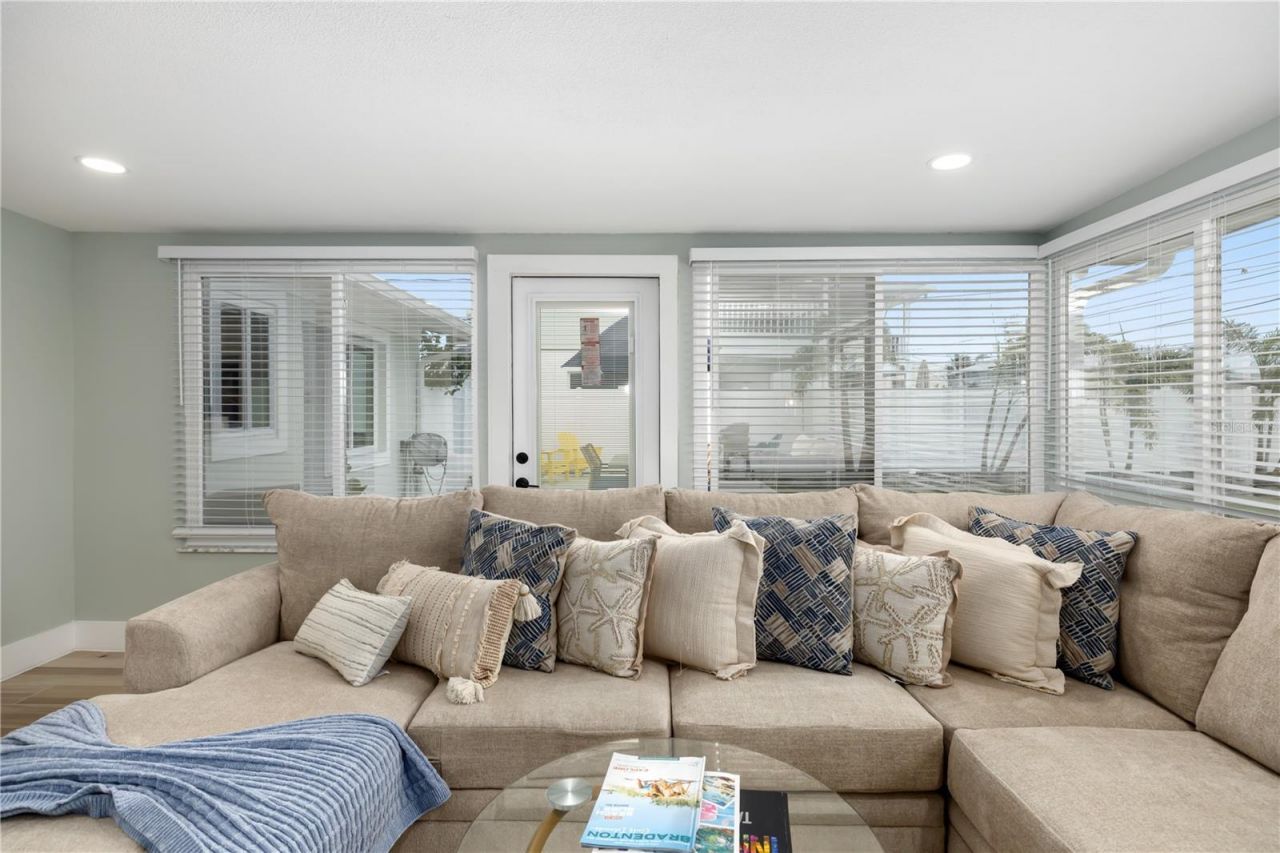 3719 118th Street W, Bradenton, FL 34210 Photo