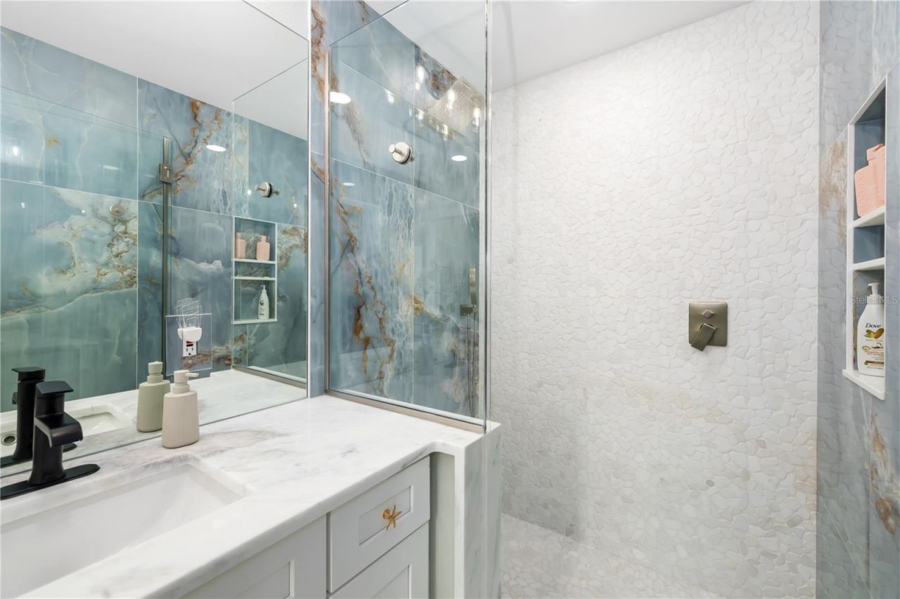 3719 118th Street W, Bradenton, FL 34210 Photo