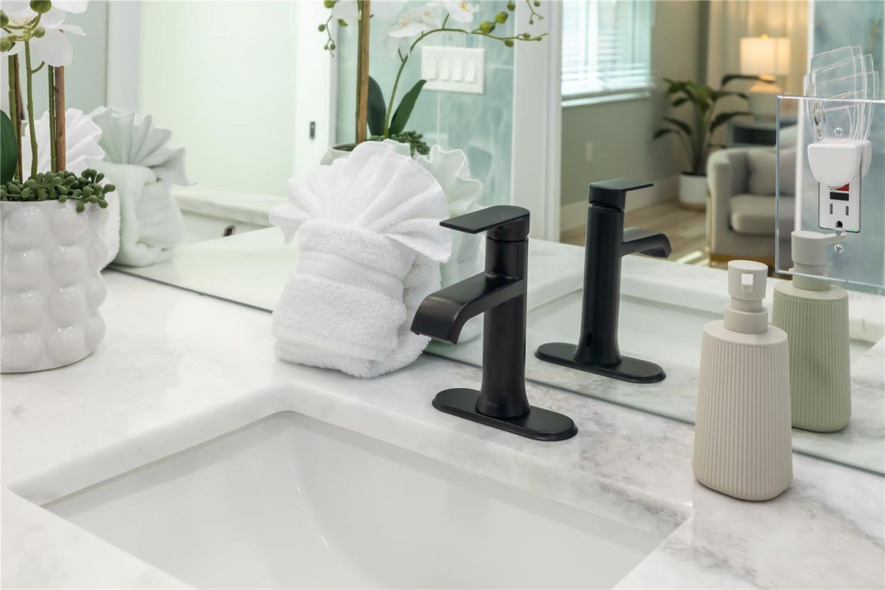 3719 118th Street W, Bradenton, FL 34210 Photo