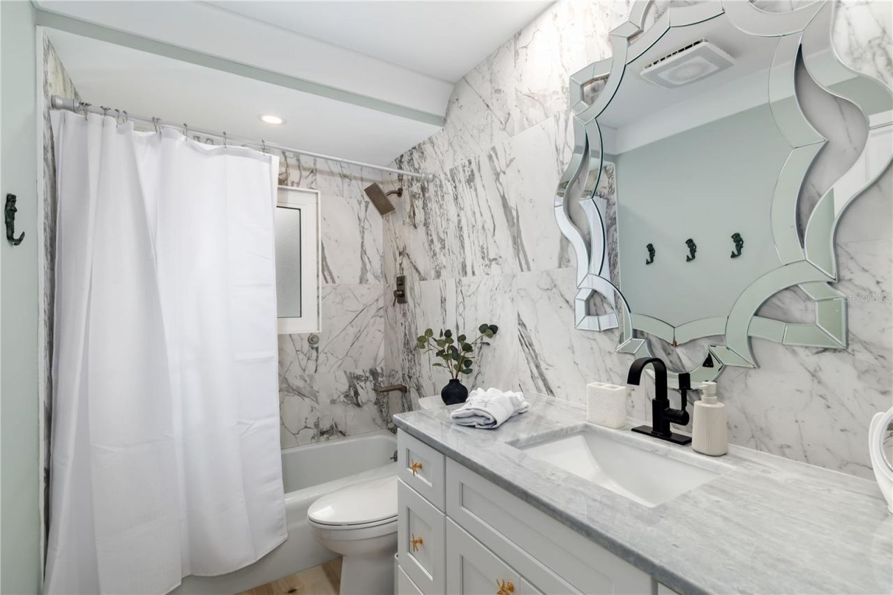 3719 118th Street W, Bradenton, FL 34210 Photo