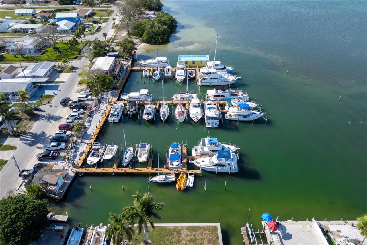 3719 118th Street W, Bradenton, FL 34210 Photo