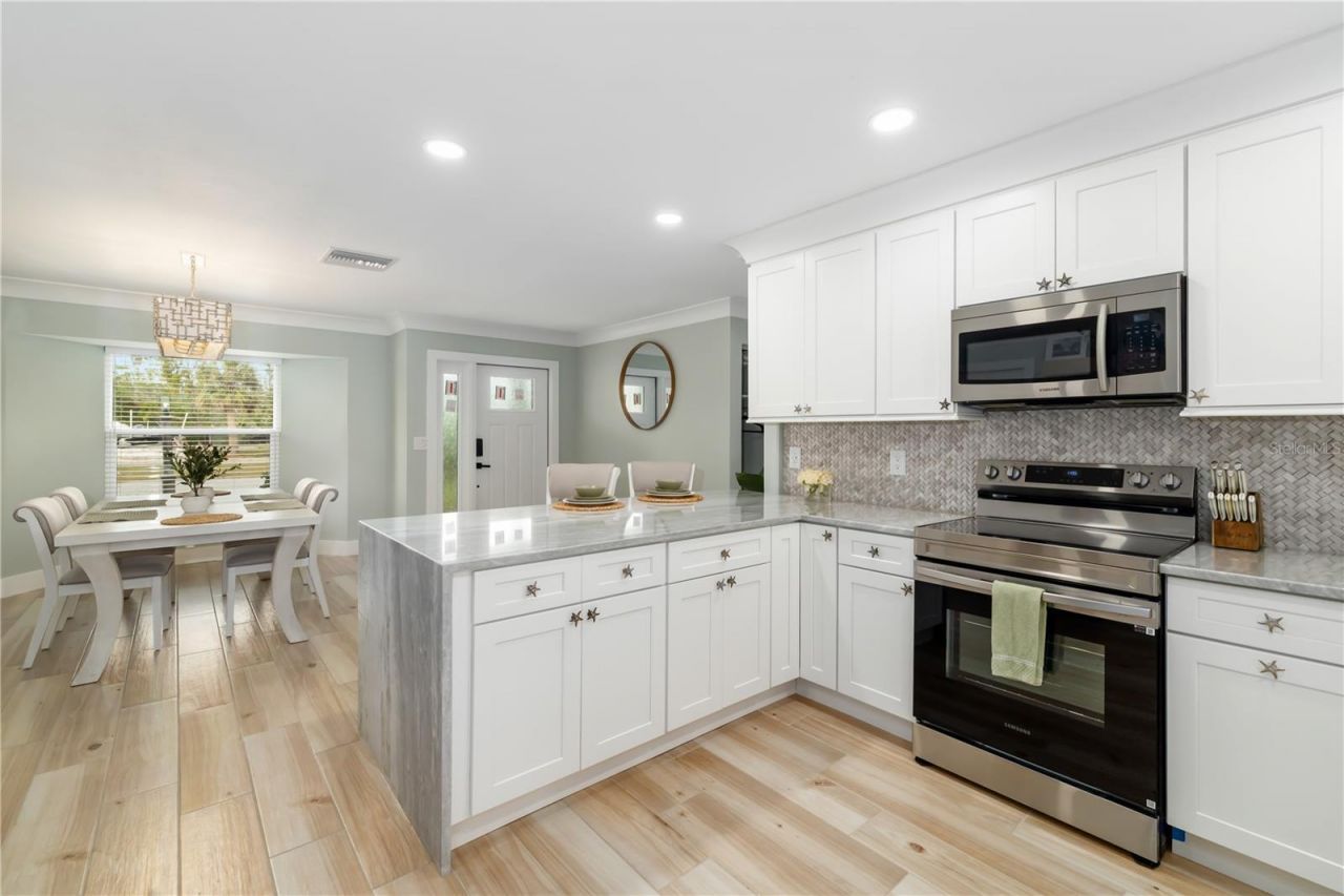 3719 118th Street W, Bradenton, FL 34210 Photo