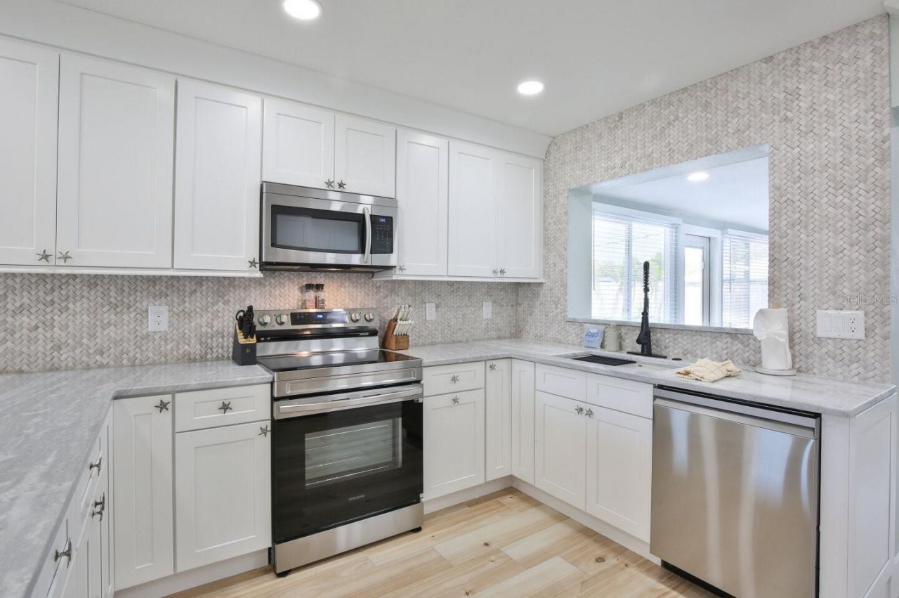 3719 118th Street W, Bradenton, FL 34210 Photo