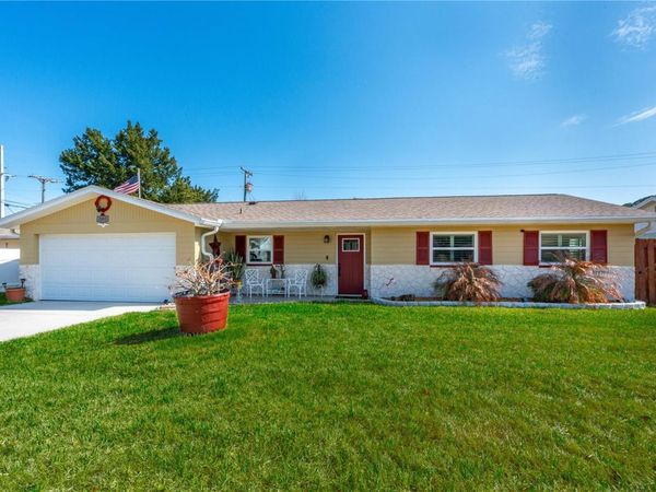 2005 ORIOLE LANE, SOUTH DAYTONA, FL 32119