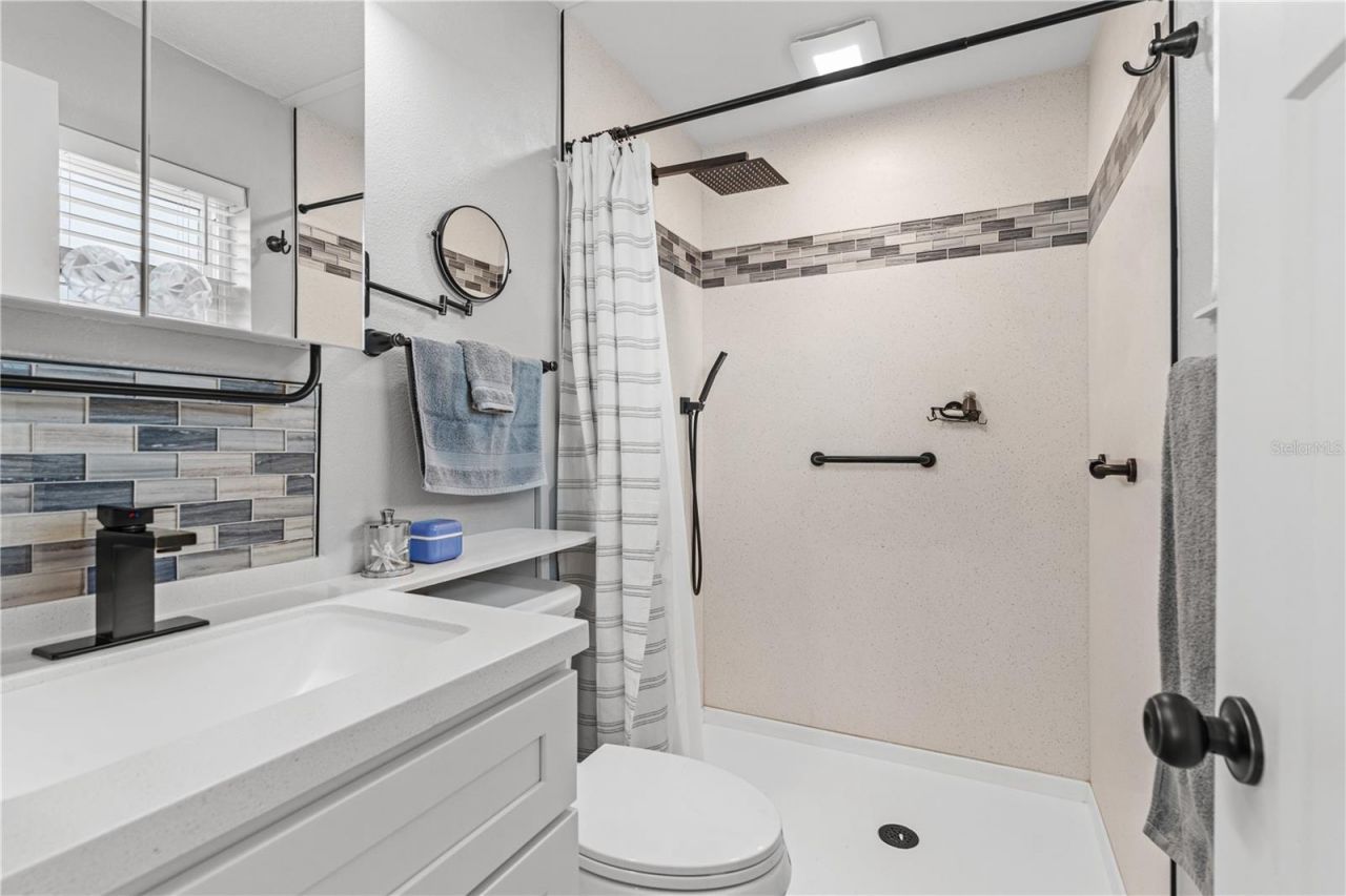 2005 Oriole Lane, South Daytona, FL 32119 Photo