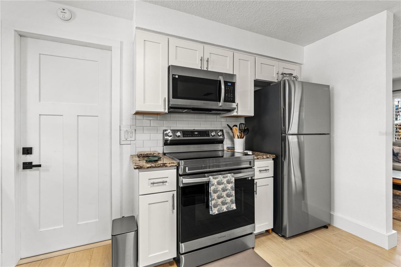 2005 Oriole Lane, South Daytona, FL 32119 Photo