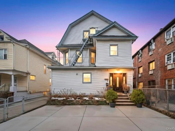 9008 171st Street , Jamaica, NY 11432