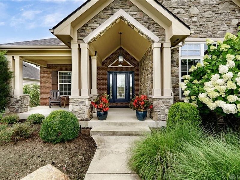 9369 Avingnon Way, Springboro, OH 45458 Photo 5